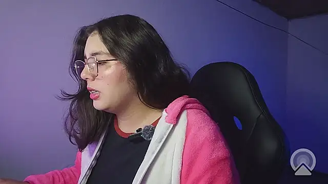 Pao Ly online show from July 27, 2026, 1:07 pm