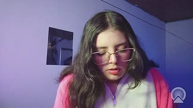 Pao Ly online show from July 28, 2026, 6:20 pm
