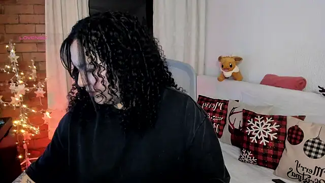 Chubby Licius online show from December 14, 2025, 1:00 am