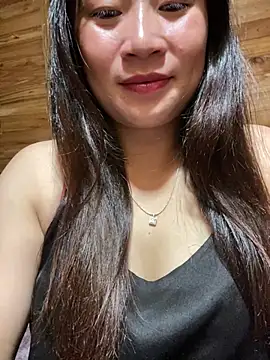 violet-00 online show from July 26, 2026, 12:12 pm