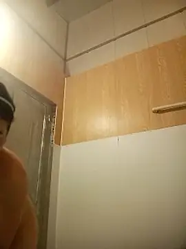 Snapshot of Suny_babyy chatting on November 17, 2025, 2:34 pm Suny babyy online show from November 17, 2025, 2:34 pm