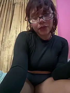 horigimeeee online show from November 15, 2025, 3:48 am