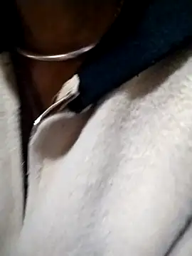 abigail-00 online show from January 11, 2026, 1:38 pm