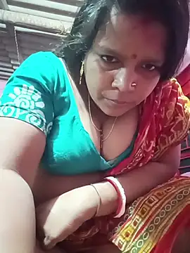 Snapshot of reya743 chatting on November 25, 2025, 11:16 pm reya743 online show from November 25, 2025, 11:16 pm