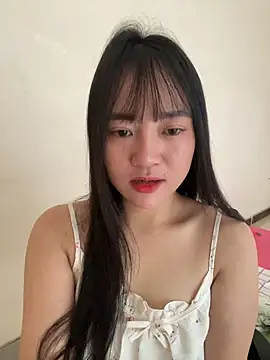 Snapshot of Be_xinh chatting on October 31, 2025, 2:56 am Be xinh online show from October 31, 2025, 2:56 am