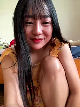 Snapshot of Be_xinh chatting on December 3, 2025, 3:25 am Be xinh online show from December 3, 2025, 3:25 am