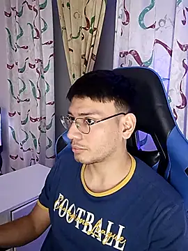 marcuswildx online show from November 20, 2025, 11:37 pm