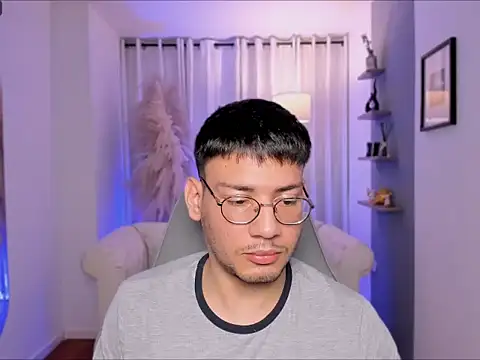 marcuswildx online show from November 28, 2025, 2:20 pm