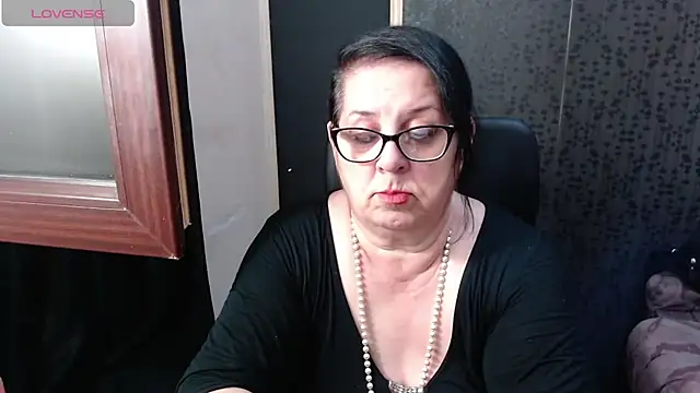 Snapshot of MissSanjanne chatting on July 2, 2026, 11:22 pm MissSanjanne online show from July 2, 2026, 11:22 pm