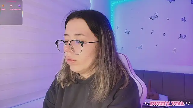 sweettvera online show from March 9, 2026, 12:42 pm