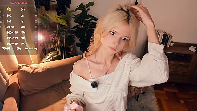 LaureMestler online show from March 23, 2026, 8:07 am