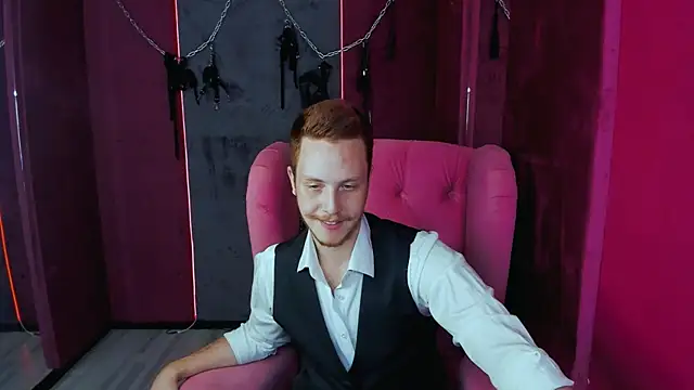 LeoMooree online show from October 9, 2025, 3:48 am