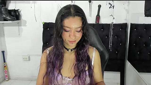 Snapshot of ValeryTatto chatting on June 2, 2026, 1:24 pm ValeryTatto online show from June 2, 2026, 1:24 pm