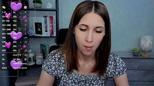 DreamVelour online show from April 10, 2026, 9:19 pm