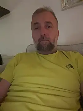 Snapshot of Scotipol chatting on September 27, 2025, 12:15 am Scotipol online show from September 27, 2025, 12:15 am