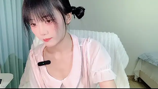 Ximei-O online show from April 13, 2026, 3:17 pm
