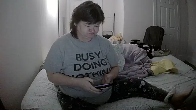 Snapshot of Buggy1965 chatting on February 6, 2026, 2:53 pm Buggy1965 online show from February 6, 2026, 2:53 pm