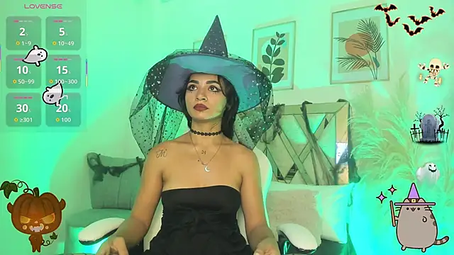 akira 09  online show from October 31, 2025, 12:28 pm