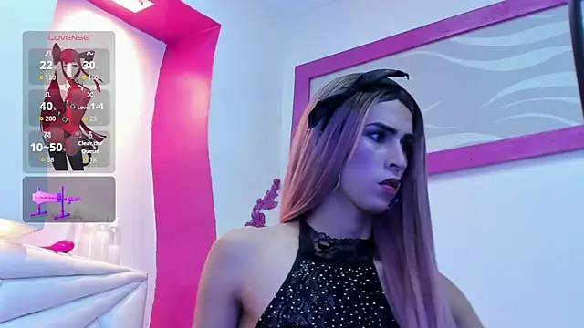 isa  fox online show from September 25, 2025, 12:58 am