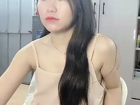 Ara4865 online show from October 10, 2025, 4:28 pm