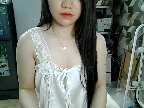 Ara4865 online show from October 15, 2025, 5:18 am