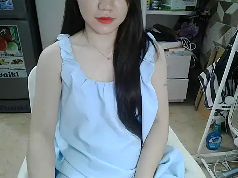 Ara4865 online show from October 17, 2025, 4:53 pm