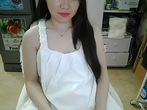 Ara4865 online show from October 23, 2025, 5:33 pm