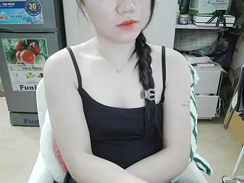 Ara4865 online show from October 26, 2025, 11:05 am