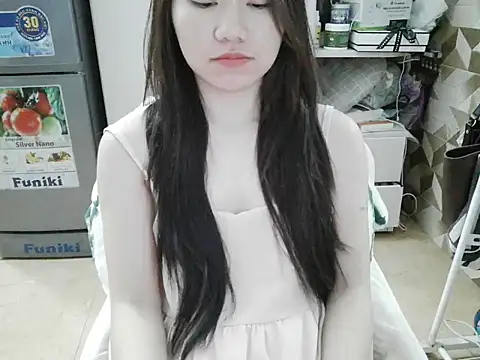 Ara4865 online show from November 5, 2025, 12:16 pm