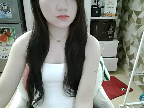 Ara4865 online show from November 12, 2025, 9:53 am