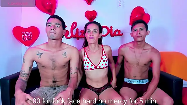 Snapshot of sweet_group_xxx chatting on September 23, 2025, 9:51 pm sweet group xxx online show from September 23, 2025, 9:51 pm