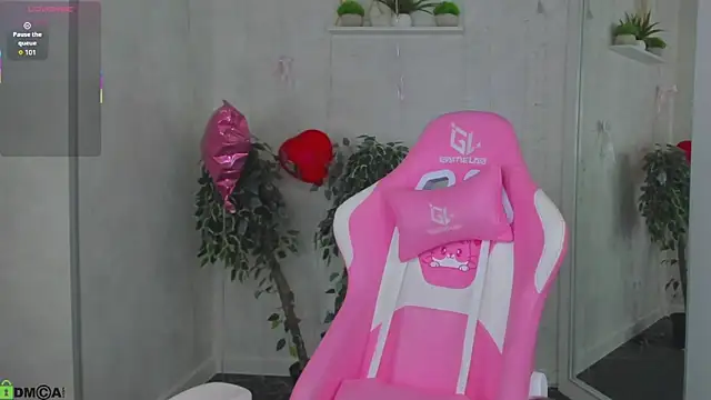 Berta Kelly online show from April 5, 2026, 12:19 am