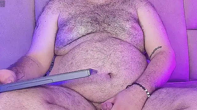 Snapshot of big_bearr chatting on May 23, 2026, 3:45 am big bearr online show from May 23, 2026, 3:45 am