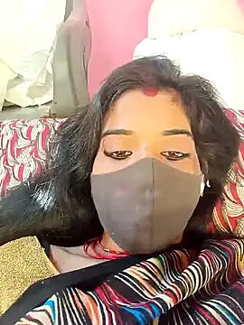 Snapshot of Mahek_love143 chatting on December 1, 2025, 7:13 am Mahek love143 online show from December 1, 2025, 7:13 am