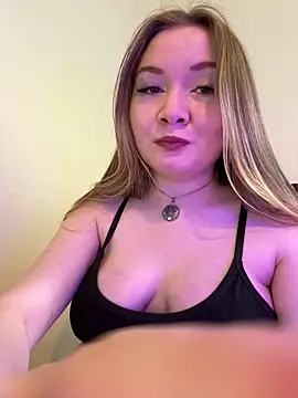 Amalie Smith online show from May 30, 2026, 7:16 am