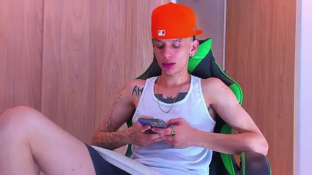 Skinny batman online show from October 5, 2025, 4:11 am