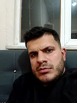 Snapshot of kadiirsekercii chatting on December 19, 2025, 12:28 am kadiirsekercii online show from December 19, 2025, 12:28 am