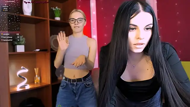 Snapshot of nicole_muah chatting on November 30, 2025, 2:32 pm nicole muah online show from November 30, 2025, 2:32 pm