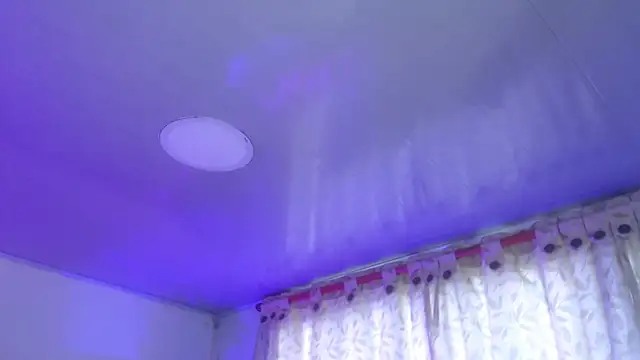 Snapshot of samycollens chatting on October 17, 2025, 12:19 pm samycollens online show from October 17, 2025, 12:19 pm