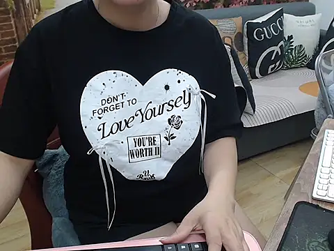 Lilya 39 online show from October 29, 2025, 3:20 am