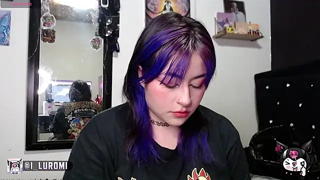 Snapshot of Iluromi chatting on March 12, 2026, 2:56 pm Iluromi online show from March 12, 2026, 2:56 pm