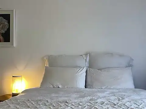 Snapshot of Sweet-TessaXX chatting on November 13, 2025, 6:34 am Sweet-TessaXX online show from November 13, 2025, 6:34 am