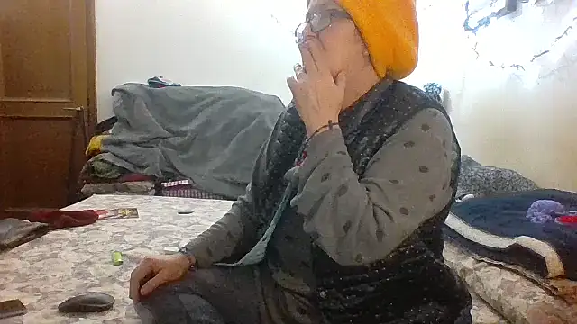 Snapshot of DOLCECOPPIA2025 chatting on December 20, 2025, 3:13 am DOLCECOPPIA2025 online show from December 20, 2025, 3:13 am