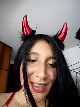   Antonella online show from October 5, 2025, 3:16 am