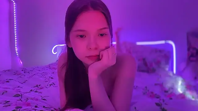 Snapshot of CandysRose chatting on October 12, 2025, 5:34 pm CandysRose online show from October 12, 2025, 5:34 pm