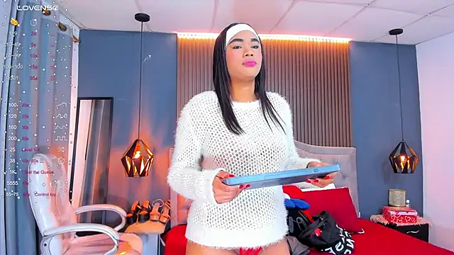 Tiffany  charm  online show from April 17, 2026, 3:31 am