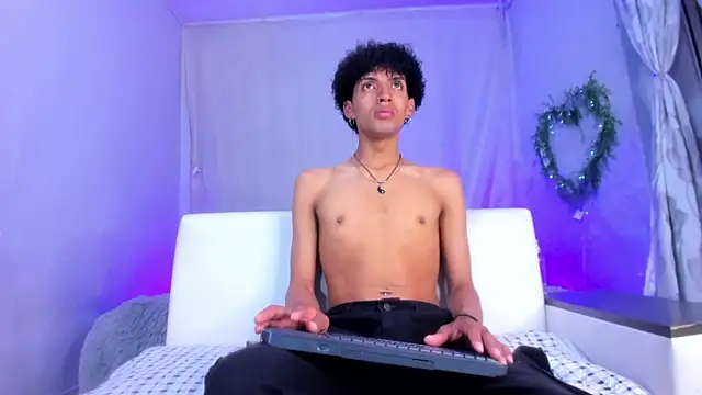 Snapshot of josesweet_ chatting on October 30, 2025, 1:12 pm josesweet online show from October 30, 2025, 1:12 pm