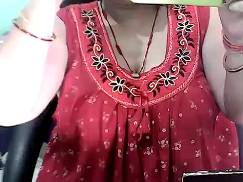 Snapshot of BABITA_KUMARII chatting on May 27, 2026, 5:32 pm BABITA KUMARII online show from May 27, 2026, 5:32 pm