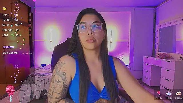 kloe28 online show from June 4, 2026, 3:34 am