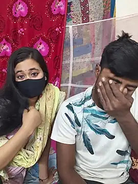 Love Queen11 online show from November 8, 2025, 3:01 pm